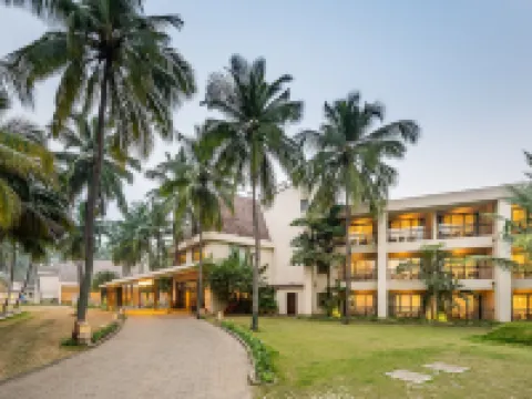 Silver Waves Resort & Spa - Daman Hotels in Daman