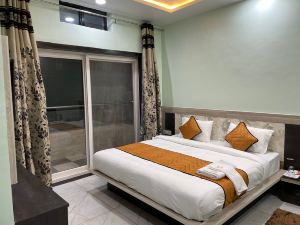 Hotel Teertham