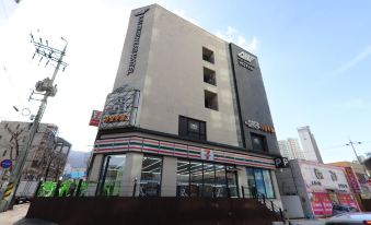 Geojedo Aju Business Hotel