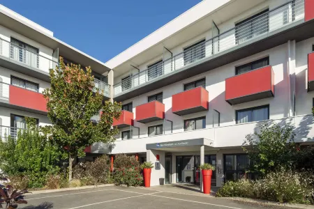 Best Western Les Aureliades