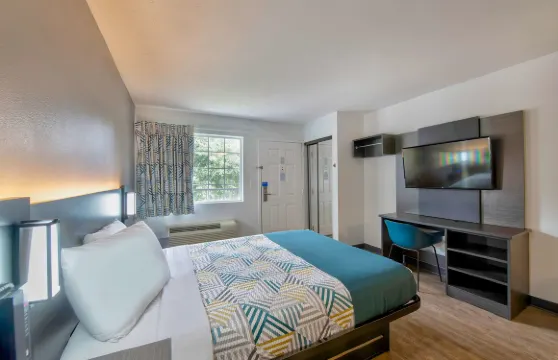 密西西比帕斯卡吉拉6 號開放式客房酒店