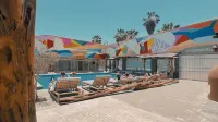 Viajero Huacachina Hostel - Pools