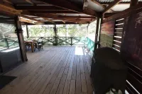 Silverpoint Estate - Mountain view