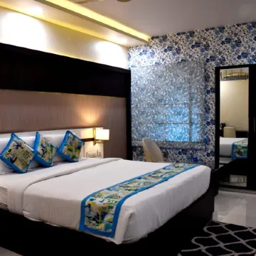 Hotel Kanishka International