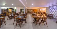 Transoceanico Praia Hotel - ที่มีบาร์