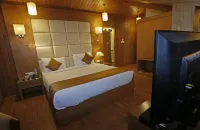 Clarks Inn Srinagar Hotels in Lal Chowk