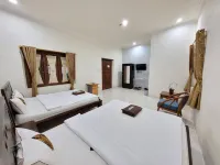 Ndalem Katong Guest House Ponorogo Hotels in Ponorogo