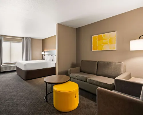 Comfort Suites Hudson I-94 Hotels in Hudson