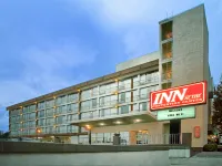 Inn at the Convention Center - parcheggio
