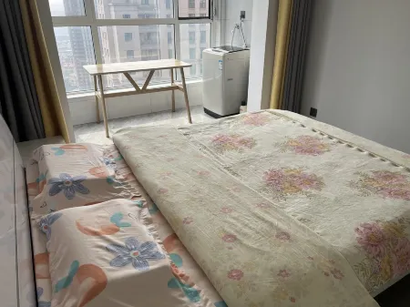 Liujiumingge Homestay (Zhongyuan East Street) Отели в г. Цзиньчен