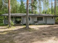 Mäntyranta Hotel dekat Punkaharjun kirkko