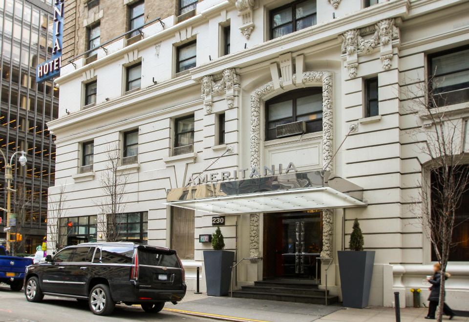 Ameritania Hotel at Times Square Over view
