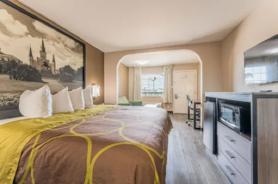 Super 8 by Wyndham Lake Charles Northeast