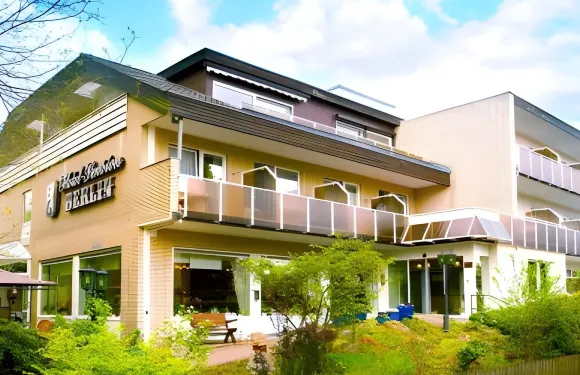 阿肯特柏林酒店