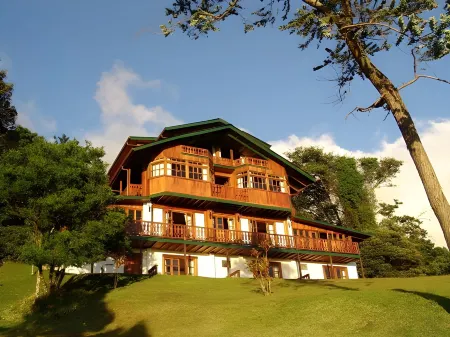 Hotel Belmar Отели рядом с достопримечательностью «Curi-Cancha Reserve»