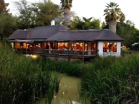 伍德爾鄉間別墅和水療中心