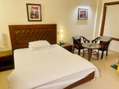 Hotel Bombay Inn โรงแรมในCuttack