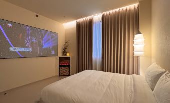 Qiaojian Homestay(Yongping Road Store)