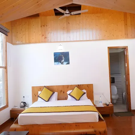 Hotel Chail Retreat-A Boutique Resort