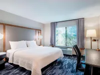 Fairfield Inn & Suites Kelowna Hotels near Black Mountain