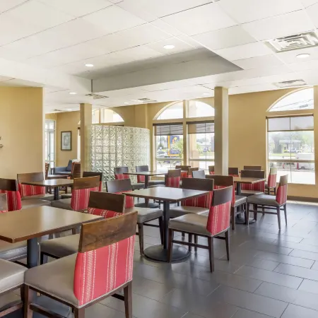Comfort Inn & Suites Chesapeake - Portsmouth