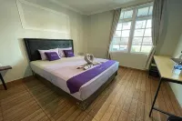 Take Guesthouse 2 Hotels in Jambi