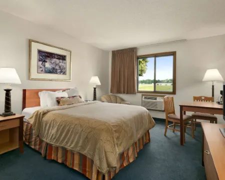 Days Inn by Wyndham Willmar Hotels in Willmar