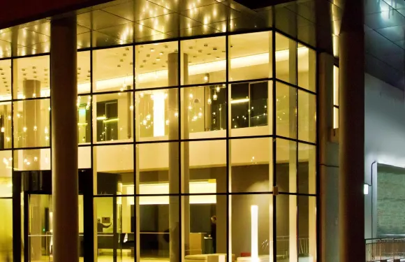 葉卡捷琳堡四元素酒店