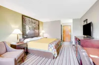 Super 8 by Wyndham Morrilton Hotels in Oppelo