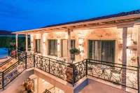 Alkionides Rooms - Beach
