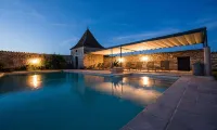 Hôtel-Restaurant le Château de Besseuil, Mâcon Nord - Teritoria - С бассейном
