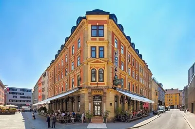 Hotel Central Hotels near Ski & Snowboardschule Innsbruck