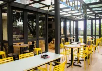 Marbella Villa RESORT​ Hotel a Sagalaherang