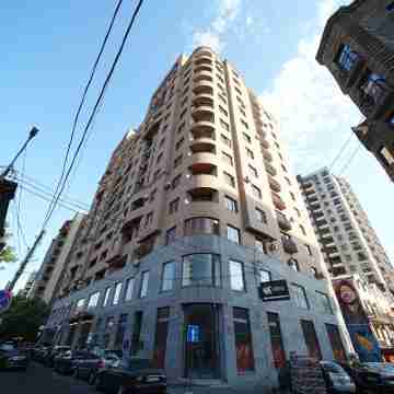 Rooftop Cityview Apartment by Sweet Home Hotel Exterior