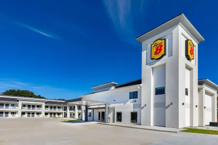 Super 8 by Wyndham Houston NW Beltway 8/West Rd