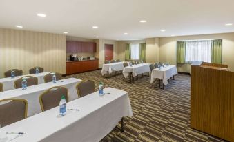 Microtel Inn & Suites by Wyndham Daphne/Mobile