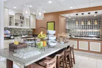 Hilton Garden Inn Tuscaloosa - breakfast