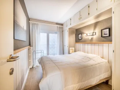 Apartment in Ostend with Stunning Sea View