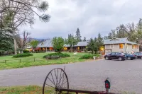 Sierra Sky Ranch Hotels in Fish Camp