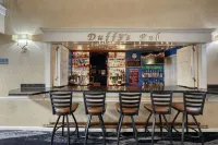 Comfort Suites Appleton Airport - bar