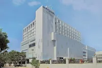 Fox Hotel Gorontalo Hotel dekat Masjid Al-Mubaraq