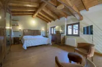 Charming Alessandria Apartment Retreat Hotels in Gavi