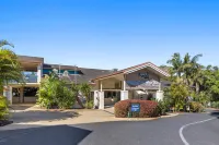 Aqualuna Beach Resort Hotels in Woolgoolga