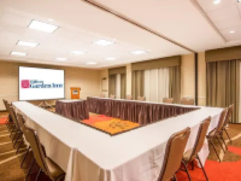 Hilton Garden Inn Wichita Hotels in Wichita