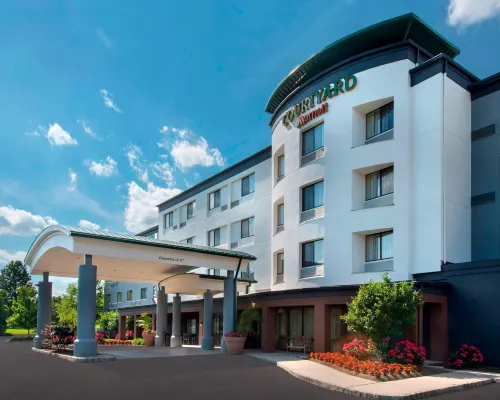 Courtyard Lebanon Hotels in Hunterdon County