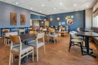 Drury Plaza Hotel Valdosta - breakfast