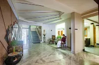 Hotel Yatrik - 停車場