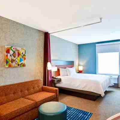 Home2 Suites by Hilton la Porte Rooms