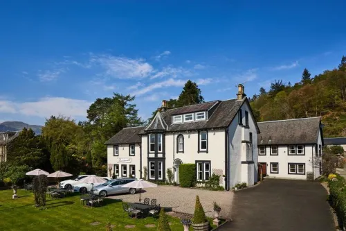 Poppies Hotel