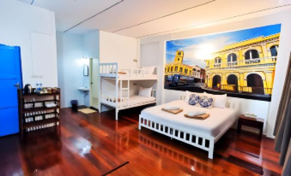 1. 푸껫 올드타운 ..